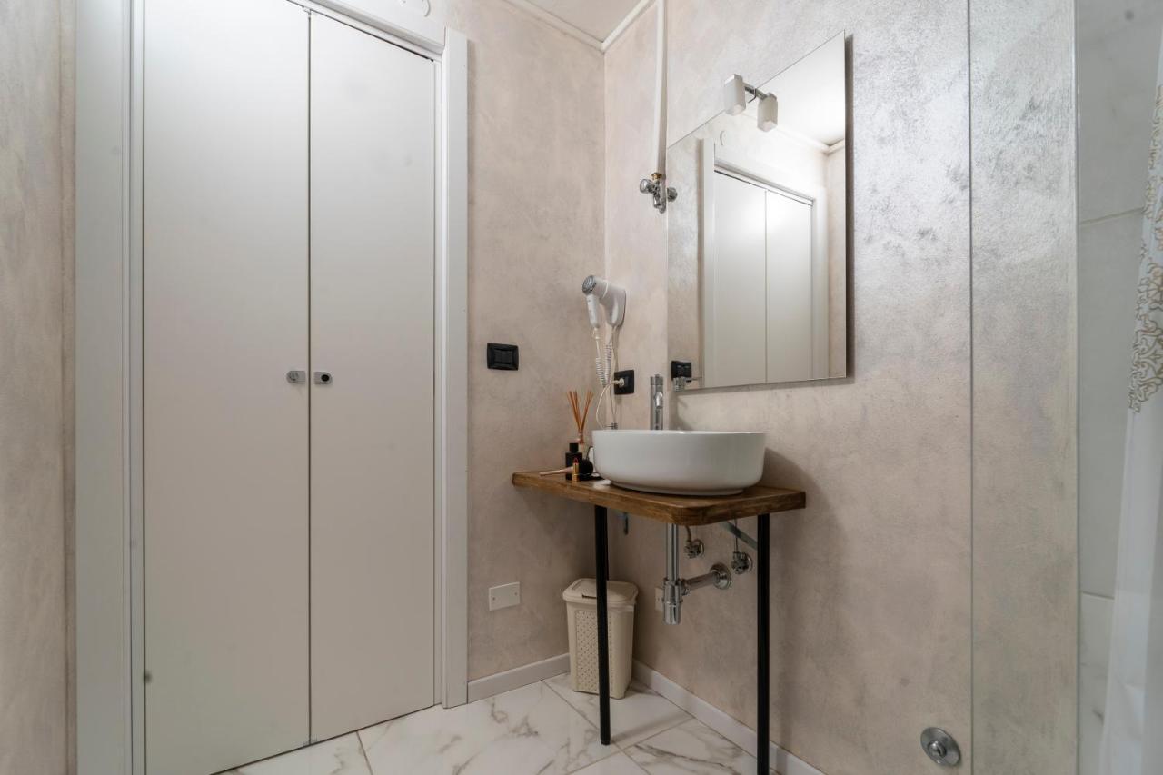 Hotel Aurelia Luxury - Piazza Delle Erbe Verona Exteriér fotografie